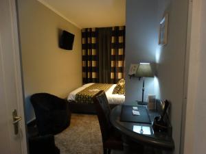 Hotels Logis Hotel Le Glacier : photos des chambres