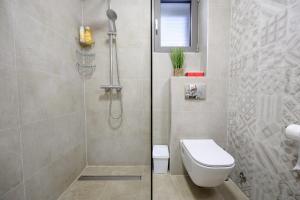 Super Nova Lux Apartment with Jacuzzi