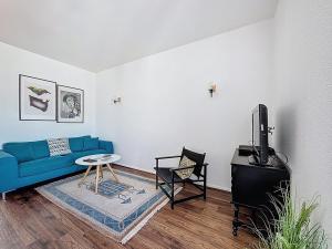 Appartements F2 refait a neuf, idealement situe : photos des chambres