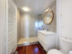 Appartements F2 refait a neuf, idealement situe : photos des chambres