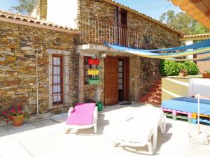 BCL12V3 Antiga Azenha convertida num alojamento tu