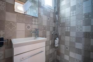 Breezy Maisonette in Zea for 5 by Filos Inc