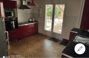 Appartements Maison cosy a la campagne, piscine et tranquillite : Appartement 2 Chambres avec Vue sur la Montagne