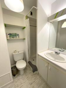 Appartements T2 metro 10min - Parking & Terrasse : photos des chambres