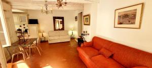 Appartements Studio in the village centre - Cogolin : photos des chambres