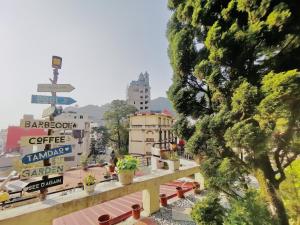 Khách sạn Hoàng Anh