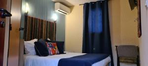 Hotels Hotel L'Etoile Aeroport - A61 : photos des chambres