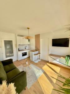 Appartement Cosy 1 chambre pour 2 pers - rénové - terrasse - parking