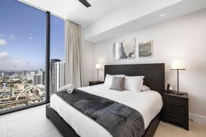 Elegant Condo W Best Miami Location!