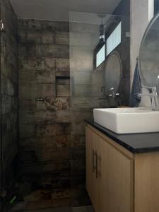 TWO bedrooms within Tlatelolco apartment