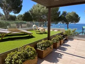 New Madrague Sun - Montjoys