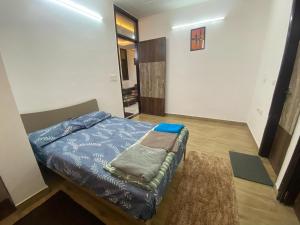 2BHK Stay in Dwarka