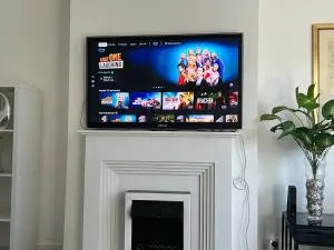 Beautiful Family-Friends 3 Bedroom Cosy Home Birmingham - Longbridge