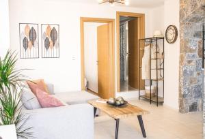 Zen Beachfront Apartment