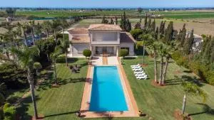 Superb Villa in Bouznika with Private Pool & Hammam - Mohammedia
