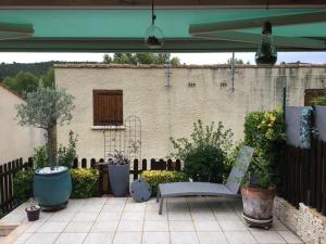 Appartements Gite cosy avec terrasse pour 4 pers, proche lac d-Esparron - FR-1-822-14 : photos des chambres
