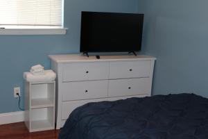 Cozy 3 Bedroom Min to National Mall Great Location and Free Parking