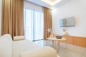 KLIA Residence Homestay Apartment, Near Sepang Circuit and KLIA - 3 Bedroom Fully Aircond - Labu