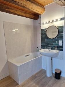 Appartements Domaine de Bobehec - Gite de groupe, chambres & Salle - jusqu-a 23 couchages - Morbihan proche Vannes et plages : photos des chambres