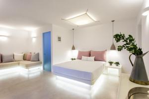 Anna Platanou Suites Paros Greece