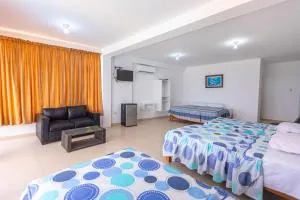 Hoteles Perú Hosting - Punta Sal - Canoas