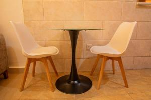 Serene Hi Apartments