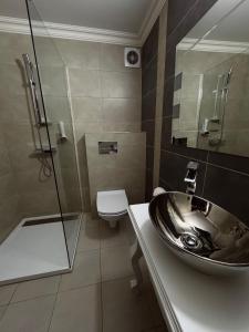 Conacul Peștera Urșilor