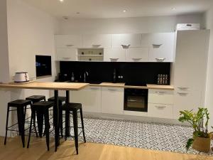 Appartements T3 refait a neuf quartier Hotel de Ville-Terreaux : photos des chambres