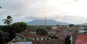 Elegant, Romantic & Kid-Friendly Colonial Home