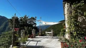 Escape to Tranquility in Tiny Woodland House - Ormea