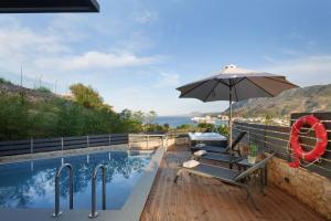 Thearia seaview maisonette private heated pool & jacuzzi