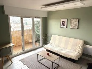 Joli Studio près de la mer - لا غارد