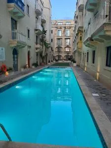 Apartment with pool - 纳杜尔