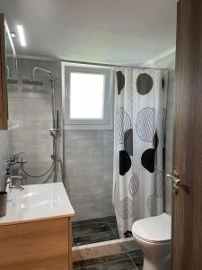 Center Twin Apartments - 2