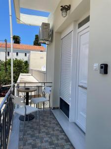 Center Twin Apartments - 2