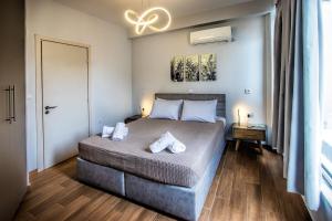 Chic New Apt with Acropolis View in Monastiraki