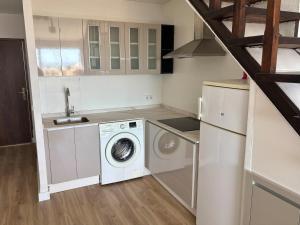 Ansa Beach Apartments - Calypso