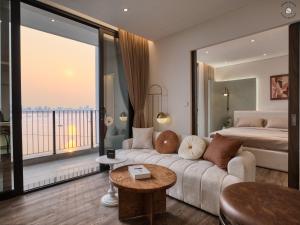 Annam Premium - Amazing Lakeview & Balcony - WestLake