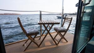 Domek na wodzie - Marina & Camping Siemiany