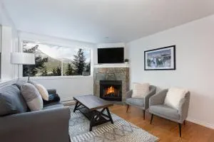 Whistler Creekside 3BR - Hike, Bike and Golf Nearby - Brackendale