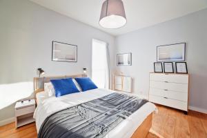 Warta Riverside & Old Town Luxury Residence