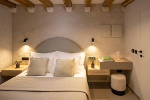 Old Town Olive Studio Apartment