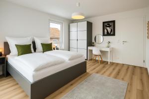 Fjord Stay - Neue Apartment in Kiel - Free Park - 24-7 Check in - "Oslo"