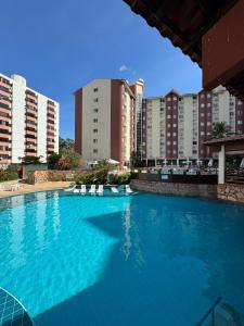 Hot Springs Temporada Cn - Luciana