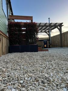 Maneight Fir View with hot tub