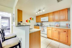 Walk to Beach Gem with Fenced Yard in St Augustine