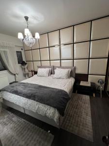 Εν Ιωαννινοις center