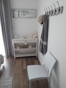 Maisons de vacances Maison a Lancieux de plain pieds avec cour fermee : photos des chambres