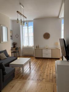 Appartements Beau T3 lumineux : La Couronne : photos des chambres