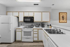 True Blue Golf Escape 2 Bdrm 2 Bath